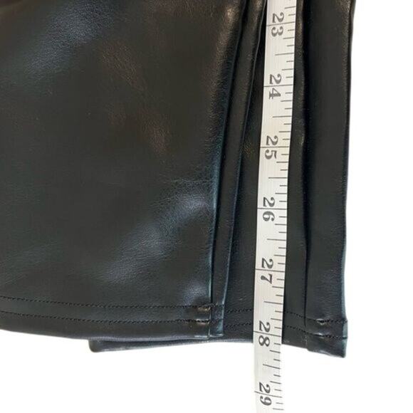 Assets by SPANX Faux Leather Leggings, M - Picture 5 of 5